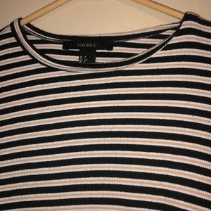 Forever 21 Tops - striped long sleeve crop top Forever 21 Tops - striped long sleeve crop top